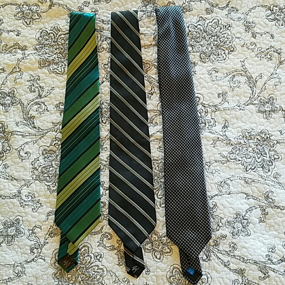 Silk ties bundle FREE WITH ANY PURCHASE